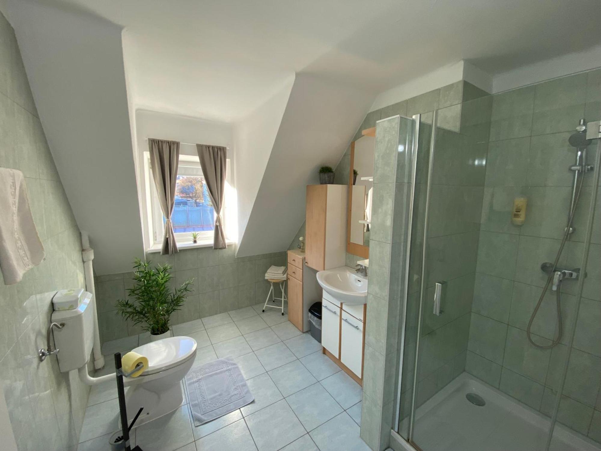 Hotel & Wirtshaus Hoedl-Kaplan Feldbach  Kamer foto